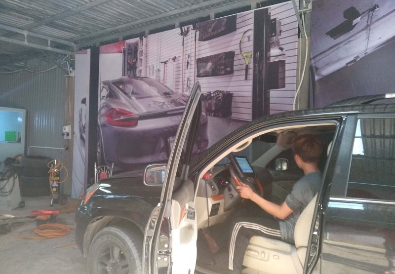 Garage sửa chữa điều hòa Lexus uy tín tại TPHCM