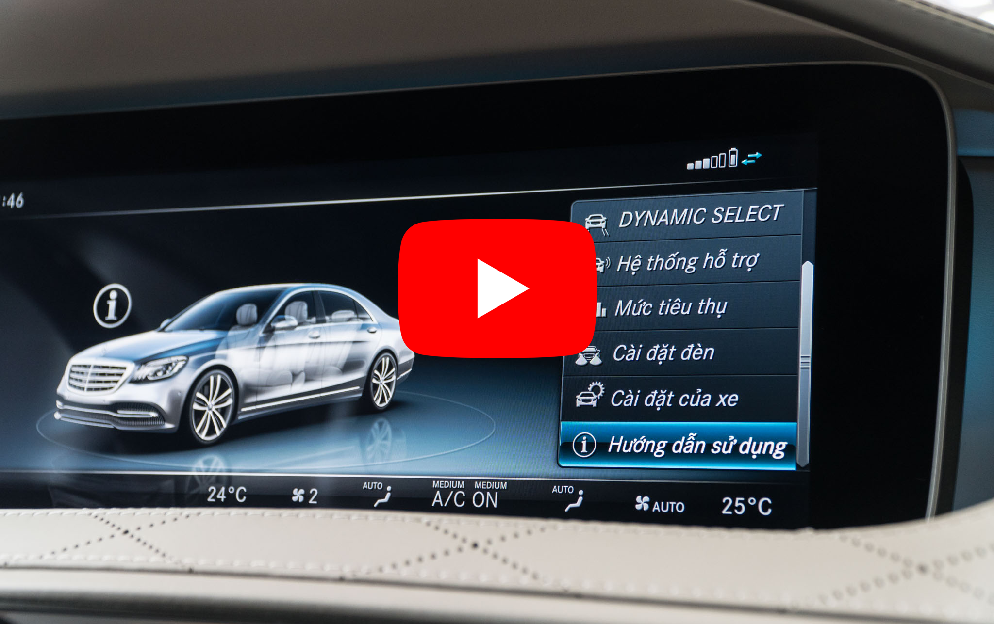 [Video] Hướng dẫn sử dụng sách điện tử trên xe Mercedes