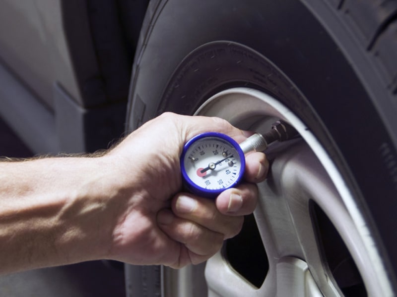 Ý nghĩa quan trọng của áp suất lốp ô tô